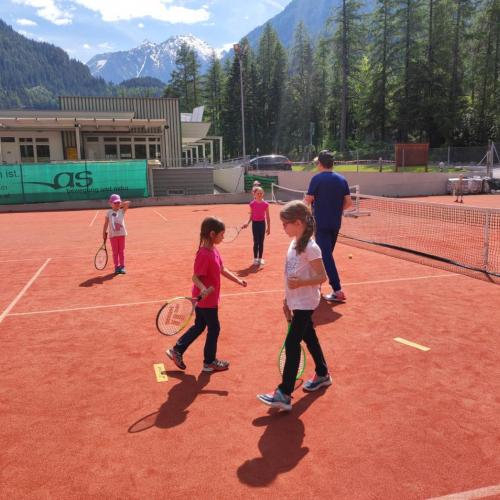 Tennisschnupperstunde mit Tennisschule Moitzi