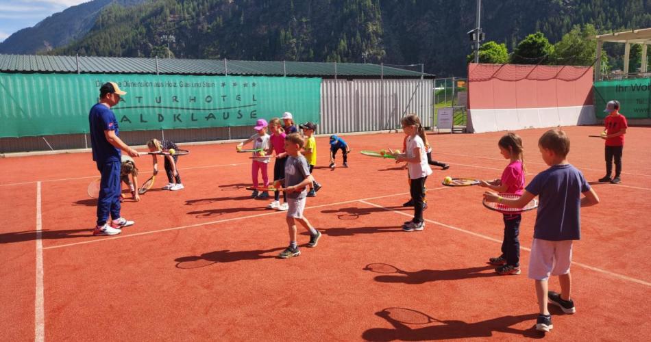 Tennisschnupperstunde mit Tennisschule Moitzi